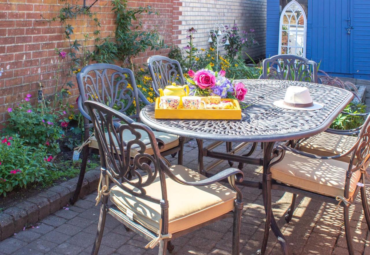 Stylish Town Centre House With Garden And Parking Opposite Villa Bury St. Edmunds Kültér fotó