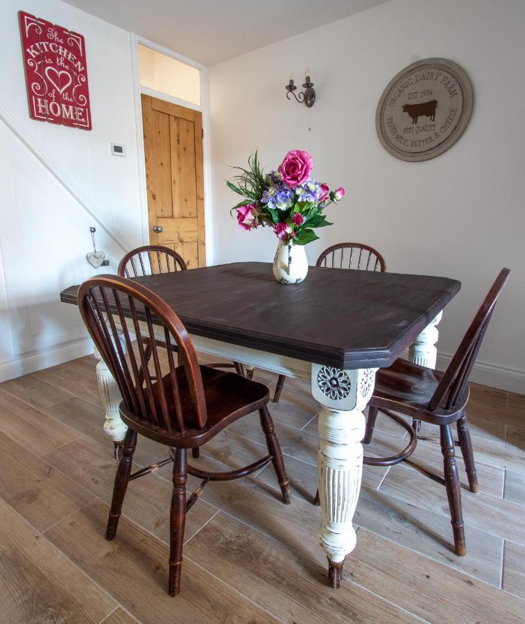 Stylish Town Centre House With Garden And Parking Opposite Villa Bury St. Edmunds Kültér fotó