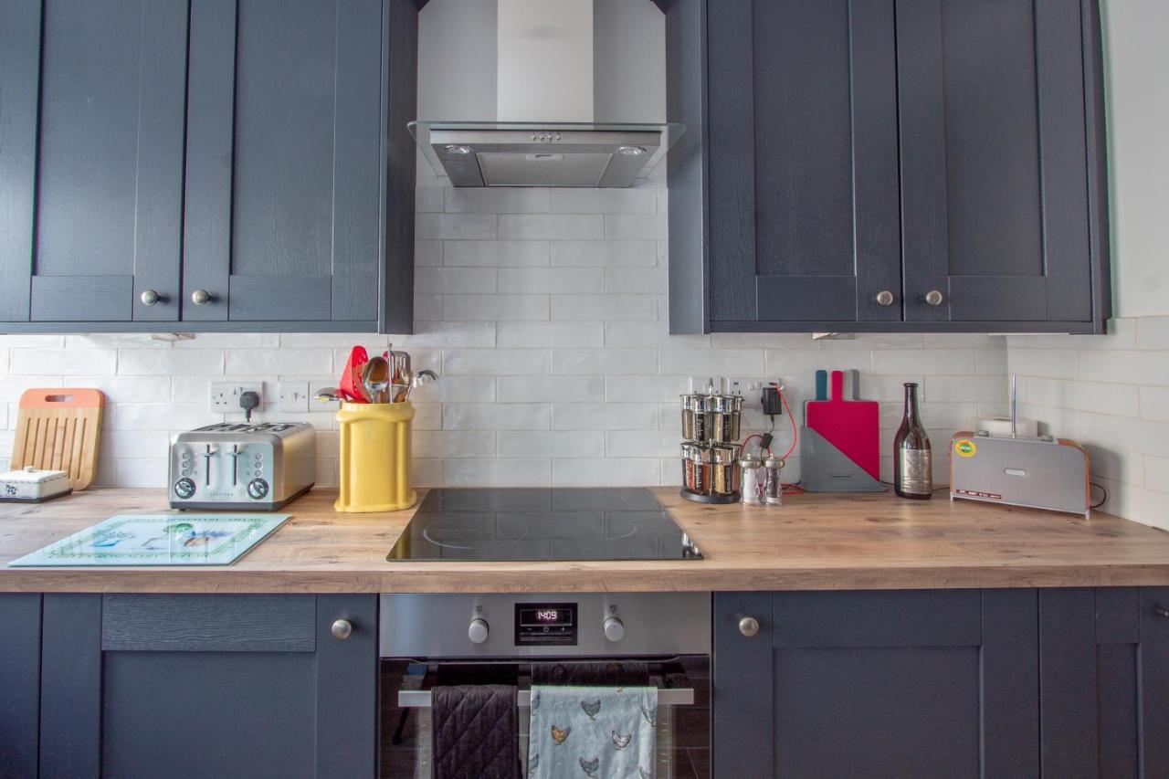 Stylish Town Centre House With Garden And Parking Opposite Villa Bury St. Edmunds Kültér fotó