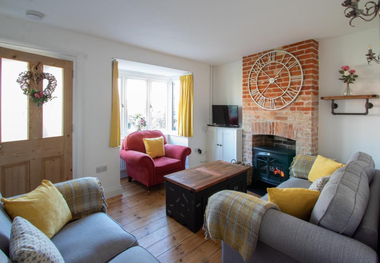 Stylish Town Centre House With Garden And Parking Opposite Villa Bury St. Edmunds Kültér fotó