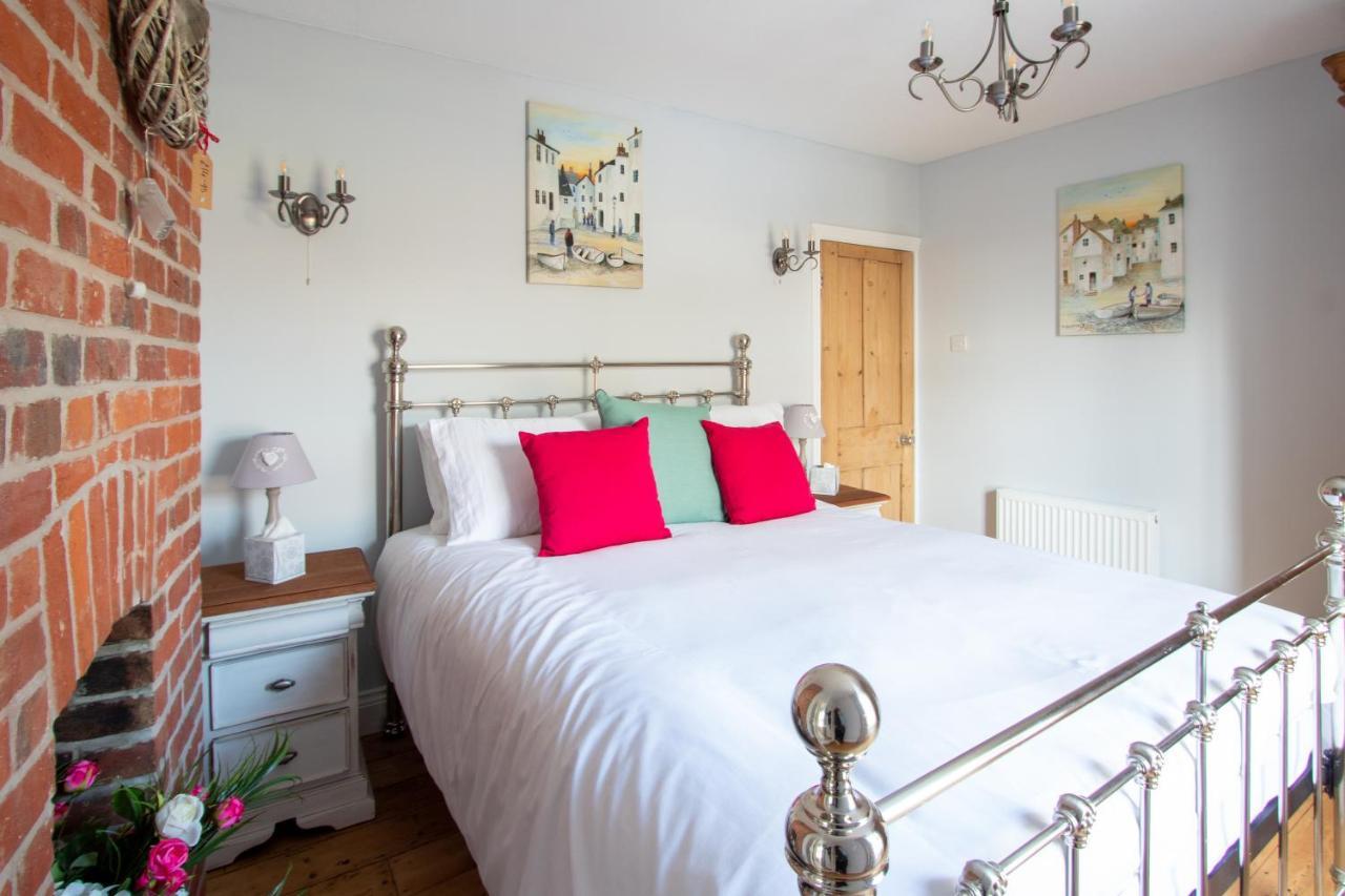 Stylish Town Centre House With Garden And Parking Opposite Villa Bury St. Edmunds Kültér fotó